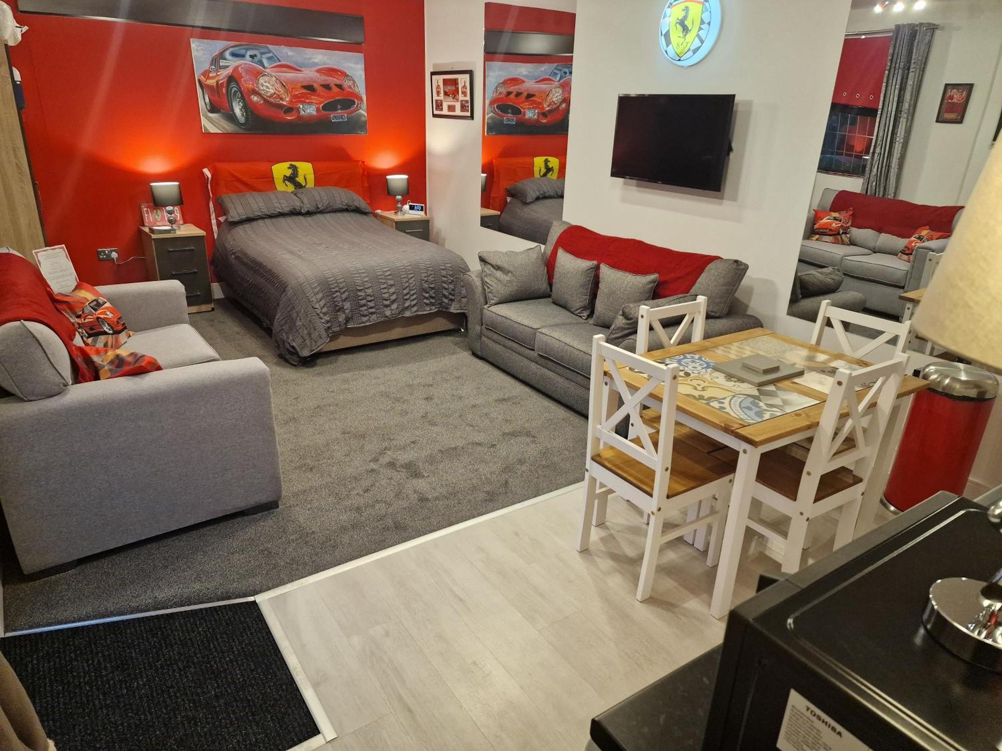 Joiners Arms - Studio Apartments Маркет-Дрейтон Экстерьер фото